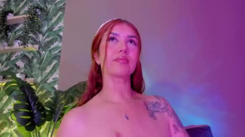 Snapshot of ariarusso_ chatting on May 2026 10:49:02 PM ariarusso_ online show from May 2026 10:49:02 PM