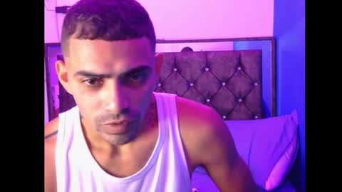 ariasjholeiker online show from June 2026 08:26:02 PM