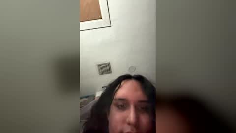 Aria online show from April 2026 02:02:01 AM