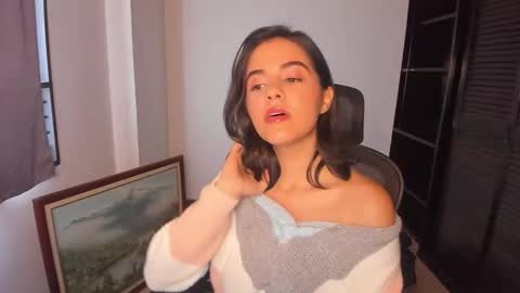 Snapshot of ariel_pinkdiamond chatting on October 2025 06:16:01 PM Ariel Pink Diamond online show from October 2025 06:16:01 PM