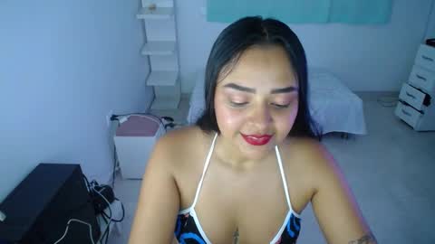 daniella online show from February 2025 02:01:02 AM