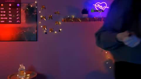 ariel_shadow online show from December 2025 07:10:01 PM