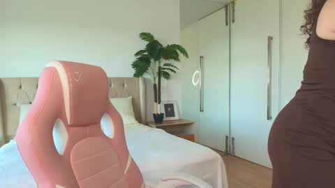 Ariella GTM3  Tue Wed Thu Fri Sat  0400 am-1030pm online show from February 2026 07:21:02 PM