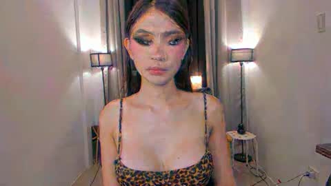 Snapshot of ariellaarida69 chatting on April 2026 10:07:02 PM MIRA GREYSON online show from April 2026 10:07:02 PM