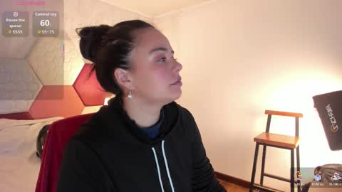 arriel online show from November 2025 02:43:02 AM