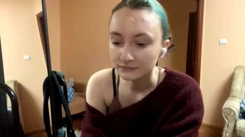 I am Anny ntmu Lets hit 10 Thumbs Up together online show from November 2025 03:23:02 PM