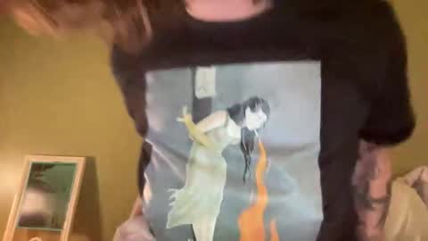 ariel  colin when hes here online show from April 2026 03:59:01 AM