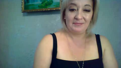 ArielXLoveresss online show from September 2025 09:46:01 AM
