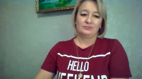 ArielXLoveresss online show from October 2025 07:42:01 AM