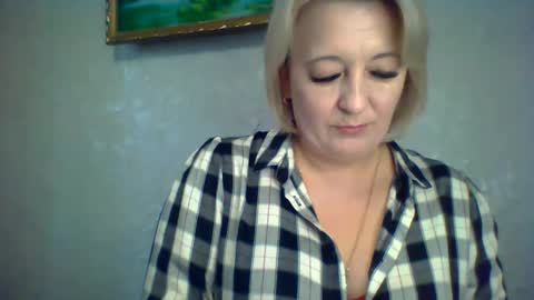 ArielXLoveresss online show from November 2025 08:58:02 AM