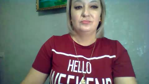 ArielXLoveresss online show from November 2025 08:17:01 AM
