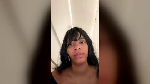 Snapshot of ariessisbetter chatting on July 2026 04:44:01 PM ariessisbetter online show from July 2026 04:44:01 PM