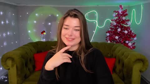 Snapshot of arigraynor chatting on December 2024 05:00:01 PM Ari online show from December 2024 05:00:01 PM