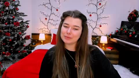 Snapshot of arigraynor chatting on January 2025 08:09:01 PM Ari online show from January 2025 08:09:01 PM