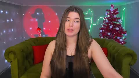 Snapshot of arigraynor chatting on January 2025 12:09:01 PM Ari online show from January 2025 12:09:01 PM