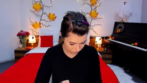 Snapshot of arigraynor chatting on October 2025 06:37:01 AM Ari online show from October 2025 06:37:01 AM