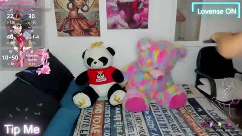 Ariana Forero ---- independet model online show from September 2025 09:28:02 PM