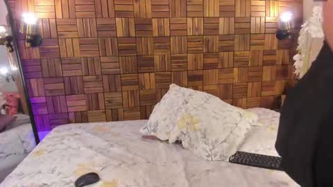 ARIANNA online show from February 2025 01:21:01 AM