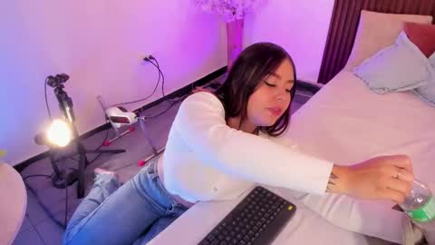  Arianna  online show from February 2026 02:04:02 PM