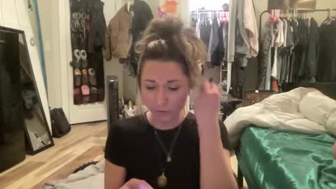 airskiii online show from March 2025 08:08:01 AM