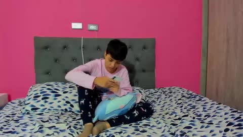 Snapshot of ariloe_quintero chatting on February 2026 01:04:02 AM Aria Cholee online show from February 2026 01:04:02 AM