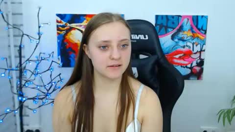 Snapshot of arinabelle chatting on November 2025 02:01:02 AM arinabelle online show from November 2025 02:01:02 AM