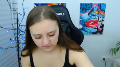 Snapshot of arinabelle chatting on December 2025 12:04:02 AM arinabelle online show from December 2025 12:04:02 AM