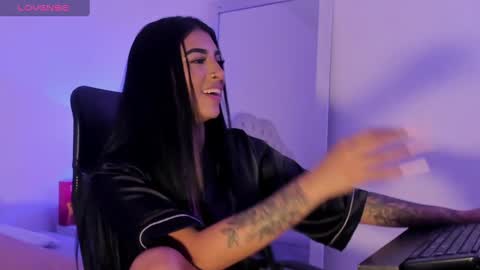 Ari Robert online show from March 2025 08:27:01 AM