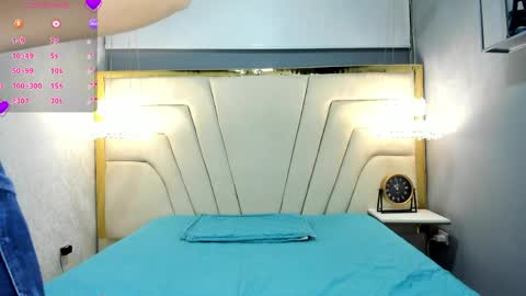 Aris Suarez online show from March 2026 03:01:01 PM