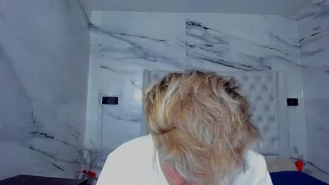 Snapshot of arissha_lee chatting on September 2025 01:33:01 PM celina online show from September 2025 01:33:01 PM