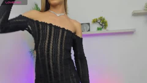   Nice to meet you  thumb up me please its important I  LOOK MY BIO DOWN online show from December 2024 05:46:01 PM