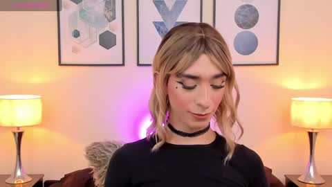   Nice to meet you  thumb up me please its important I  LOOK MY BIO DOWN online show from January 2025 11:47:01 PM