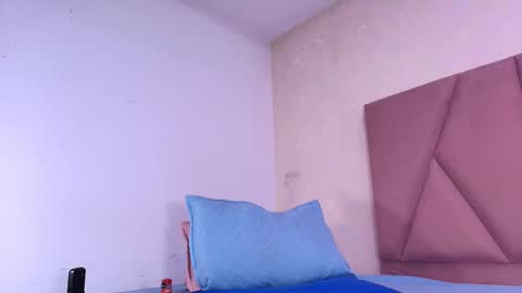 Arleth  online show from September 2025 03:06:02 AM