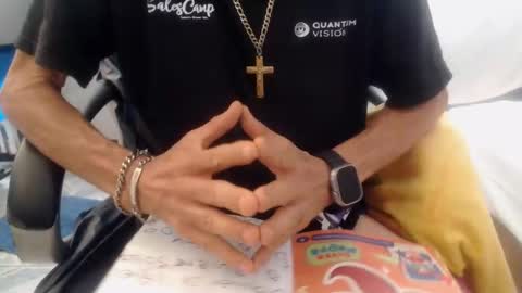 armaduradeacero online show from February 2025 02:56:02 PM