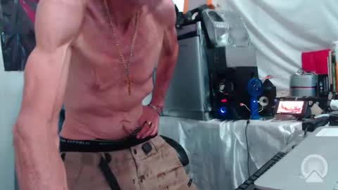 armaduradeacero online show from September 2025 10:47:01 PM