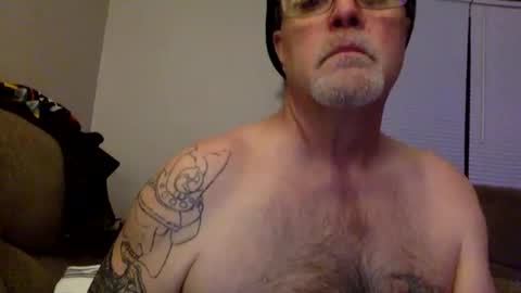 Snapshot of armyguy5311 chatting on June 2026 06:52:02 AM armyguy5311 online show from June 2026 06:52:02 AM