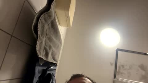 Snapshot of armyskater32 chatting on February 2026 09:35:01 PM armyskater32 online show from February 2026 09:35:01 PM