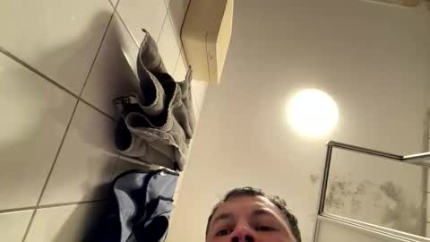 Snapshot of armyskater32 chatting on February 2026 08:51:01 PM armyskater32 online show from February 2026 08:51:01 PM