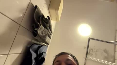 Snapshot of armyskater32 chatting on March 2026 10:34:02 PM armyskater32 online show from March 2026 10:34:02 PM