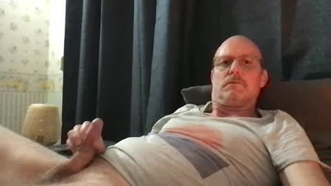Snapshot of arn7169 chatting on April 2026 07:58:02 PM Arn online show from April 2026 07:58:02 PM