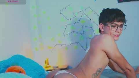 Arnold online show from January 2025 05:42:02 AM