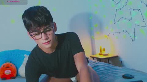 Arnold online show from January 2025 11:37:02 PM