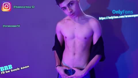 Snapshot of aron__cooper chatting on March 2026 02:05:02 AM aron__cooper online show from March 2026 02:05:02 AM