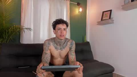 Aron ford online show from November 2025 01:34:02 PM