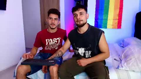 Snapshot of aron_santoro1 chatting on June 2026 11:15:02 PM Aron Santoro online show from June 2026 11:15:02 PM