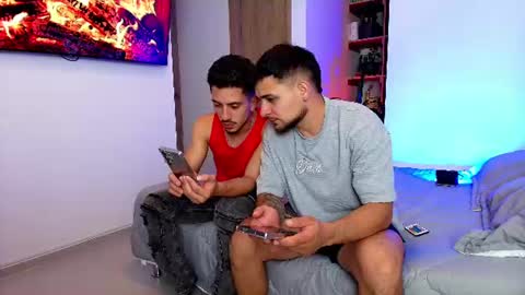 Snapshot of aron_santoro1 chatting on July 2026 12:26:02 AM Aron Santoro online show from July 2026 12:26:02 AM