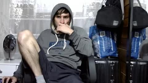 Snapshot of arongfranco chatting on October 2025 04:51:02 AM Aron G Franco online show from October 2025 04:51:02 AM