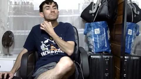 Snapshot of arongfranco chatting on October 2025 07:25:02 PM Aron G Franco online show from October 2025 07:25:02 PM