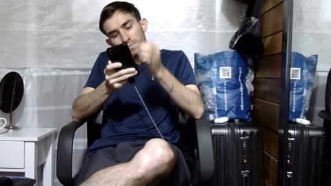 Snapshot of arongfranco chatting on November 2025 06:10:02 PM Aron G Franco online show from November 2025 06:10:02 PM