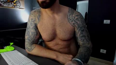 AronGrant online show from January 2025 10:29:02 AM